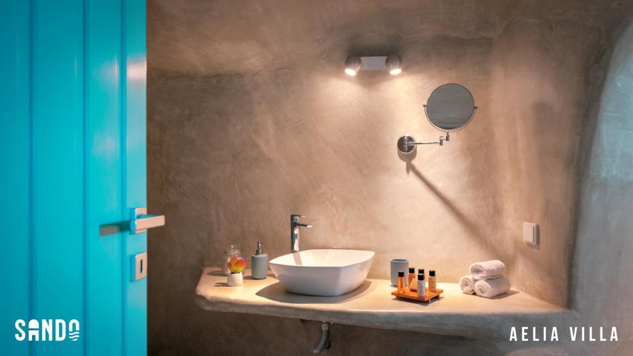 Sando Traditional Cave Villas With Jacuzzi And Sea View Vourvoúlos Eksteriør billede