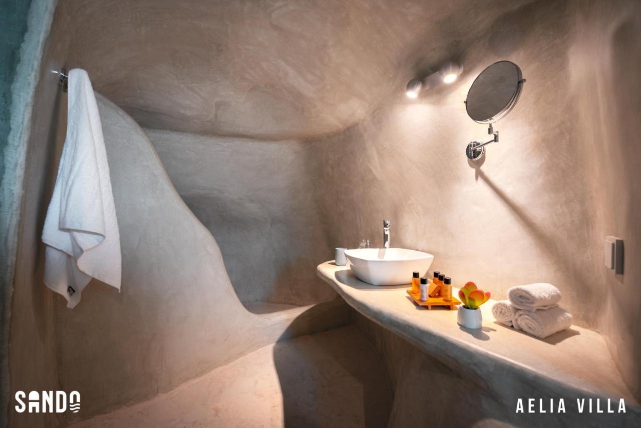 Sando Traditional Cave Villas With Jacuzzi And Sea View Vourvoúlos Eksteriør billede