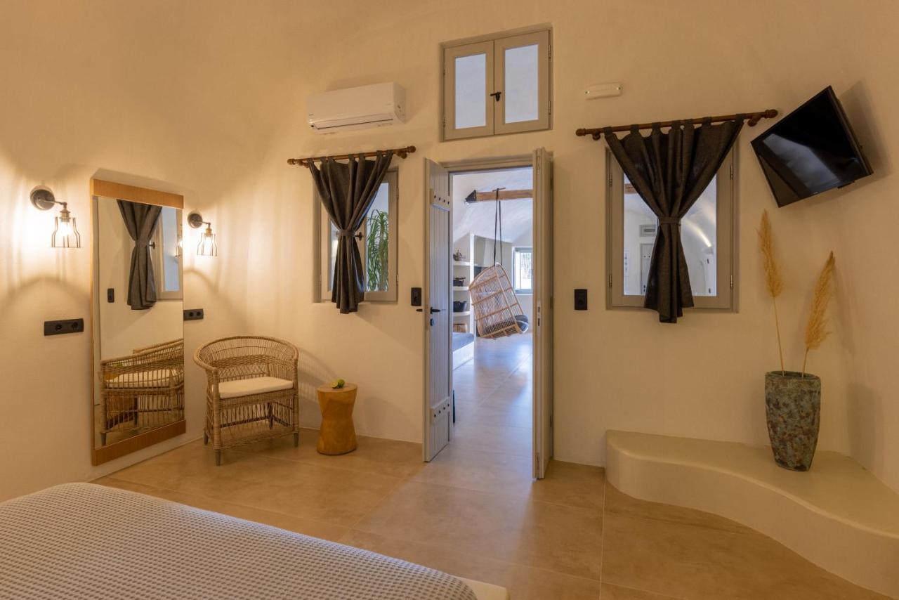 Sando Traditional Cave Villas With Jacuzzi And Sea View Vourvoúlos Eksteriør billede