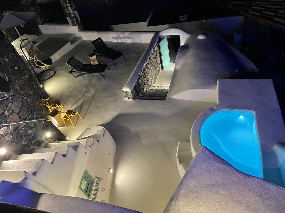 Sando Traditional Cave Villas With Jacuzzi And Sea View Vourvoúlos Eksteriør billede
