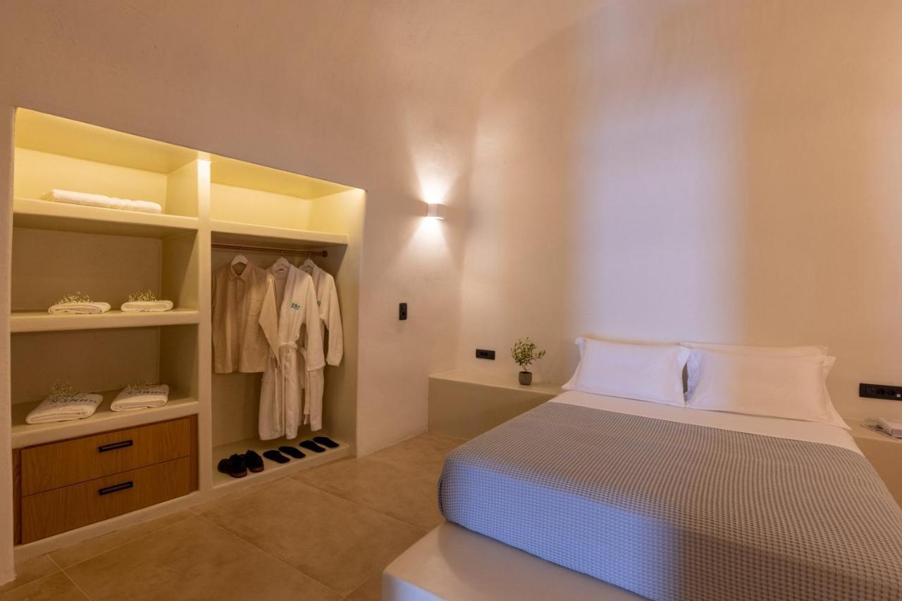 Sando Traditional Cave Villas With Jacuzzi And Sea View Vourvoúlos Eksteriør billede